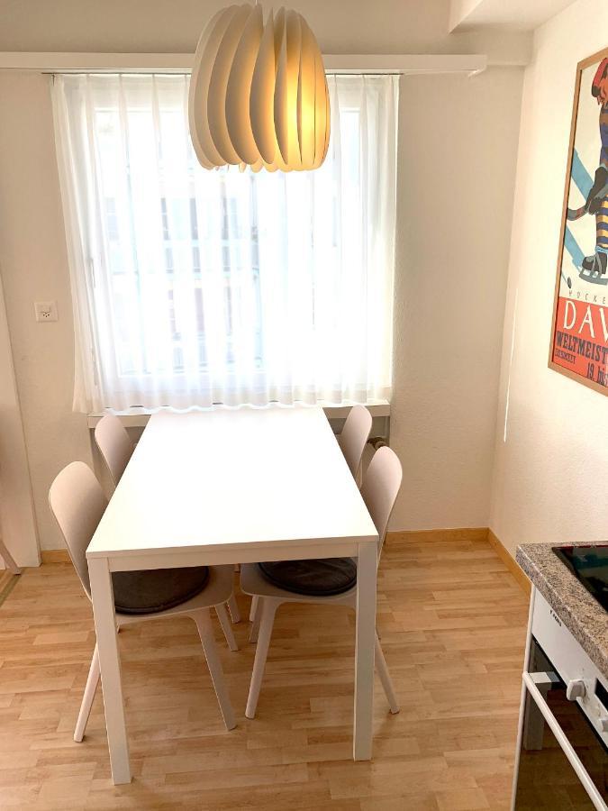 Holiday Apartment Bolgen - Close To Everything! Bolgen, Jakobshorn, Bus Stop, Train Station, Supermarket, Ski School, Ski Rentals, Restaurants And More! Davos Eksteriør billede