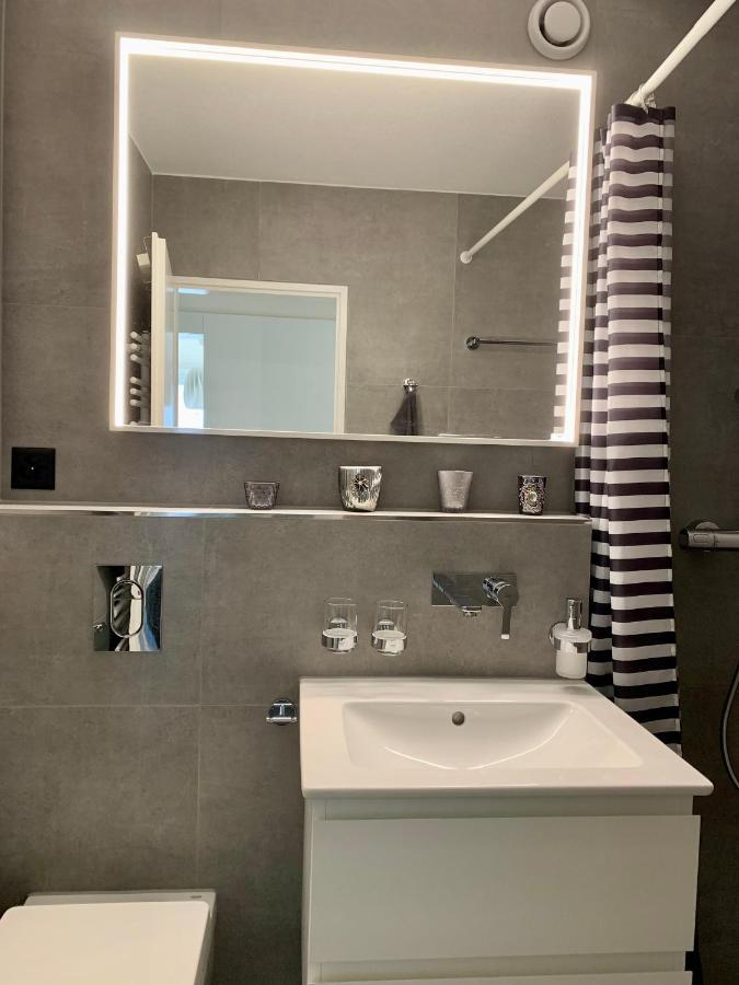 Holiday Apartment Bolgen - Close To Everything! Bolgen, Jakobshorn, Bus Stop, Train Station, Supermarket, Ski School, Ski Rentals, Restaurants And More! Davos Eksteriør billede